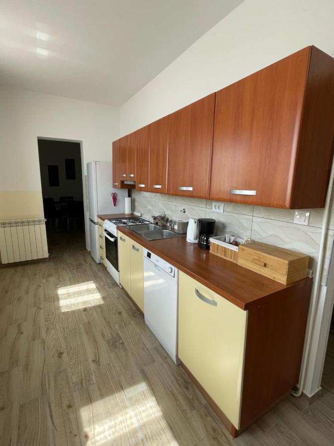 Apartman Varea Ližnjan Zewnętrze zdjęcie