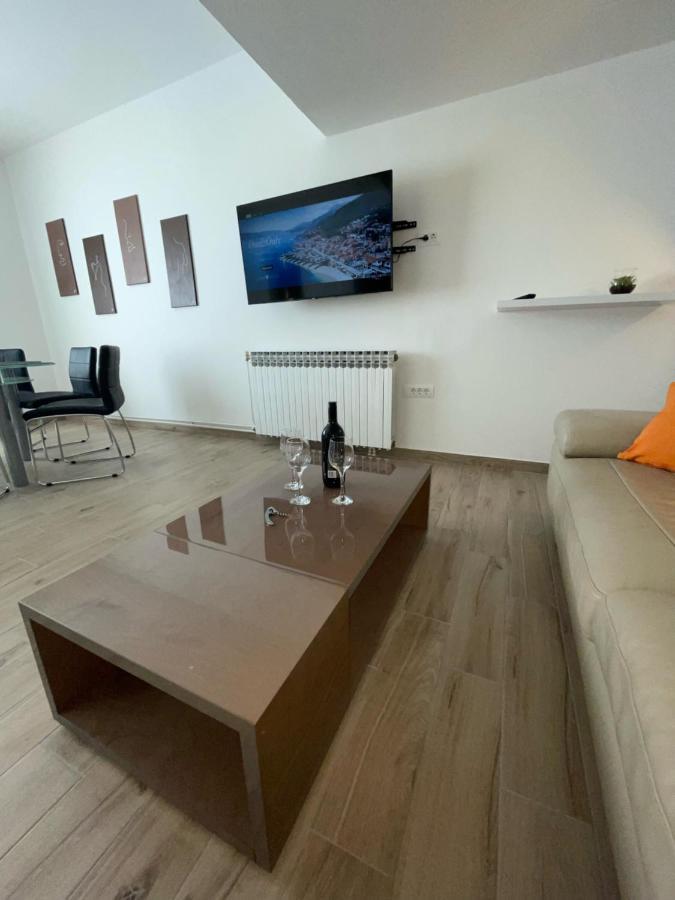 Apartman Varea Ližnjan Zewnętrze zdjęcie