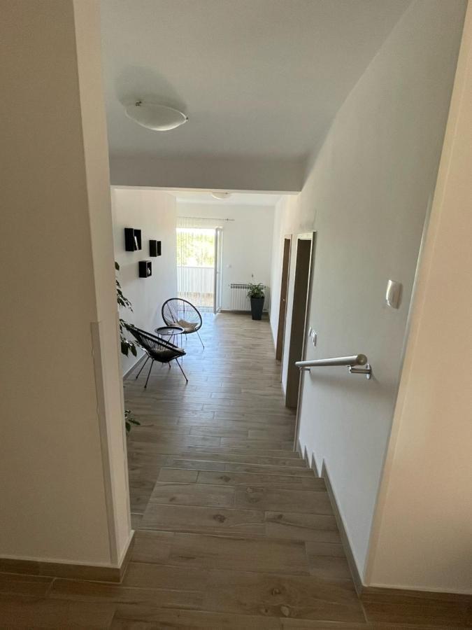 Apartman Varea Ližnjan Zewnętrze zdjęcie