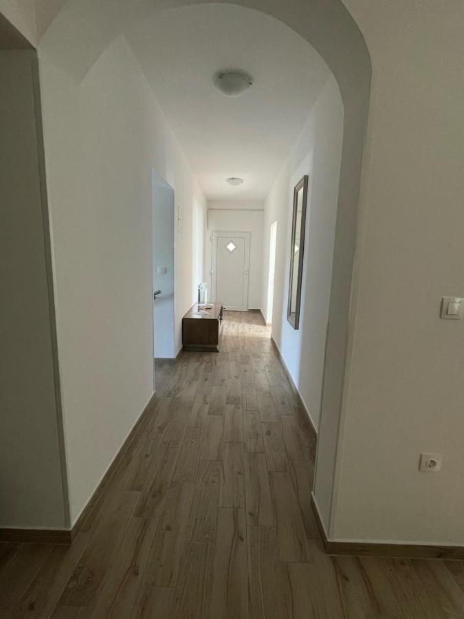 Apartman Varea Ližnjan Zewnętrze zdjęcie