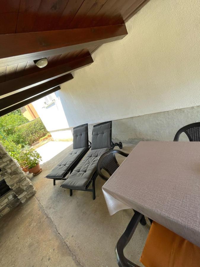 Apartman Varea Ližnjan Zewnętrze zdjęcie