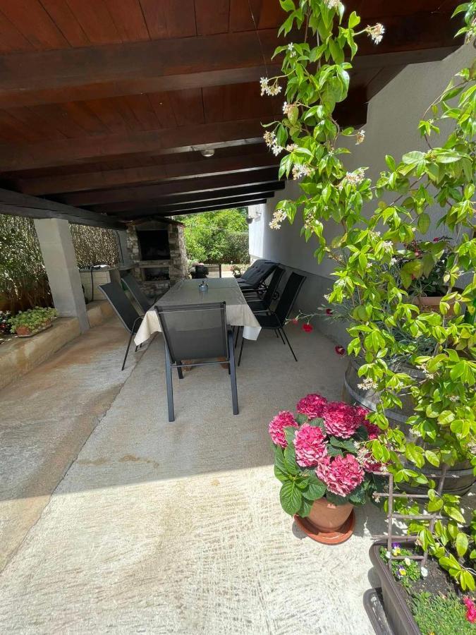 Apartman Varea Ližnjan Zewnętrze zdjęcie
